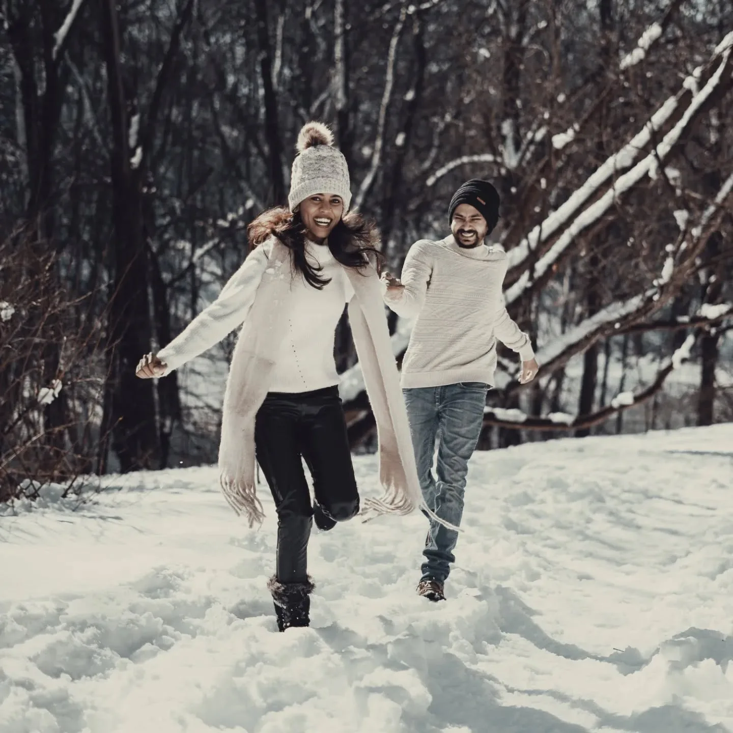 Snowy Couple Portraits
