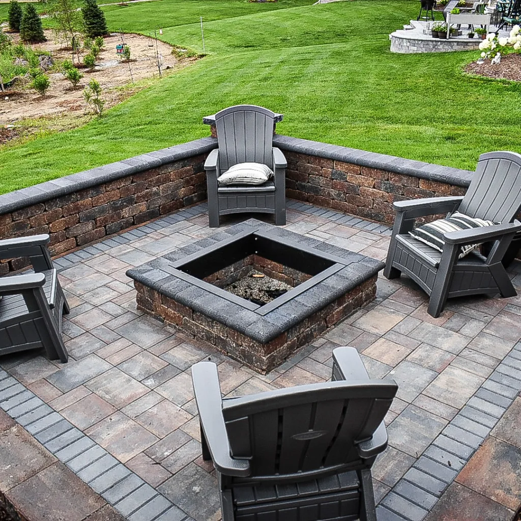 Fire Pit Lounge Area