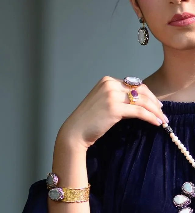 Minimalist Gold Bands