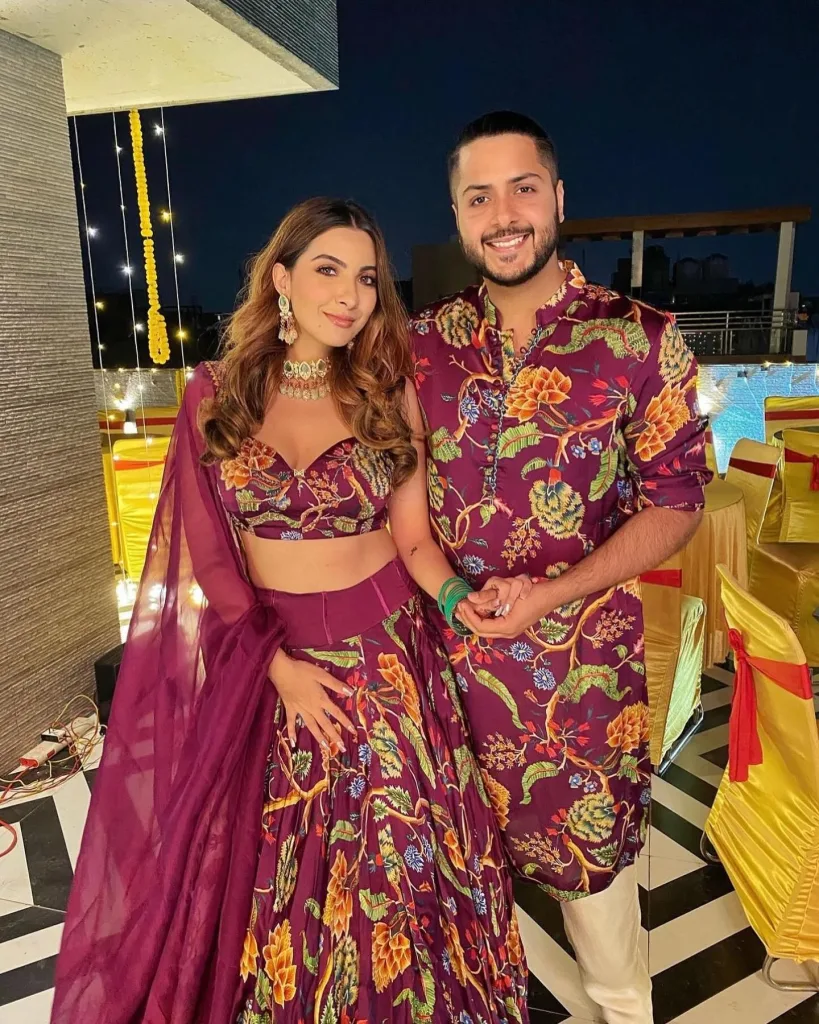 Mix and Match Outfits for Fun