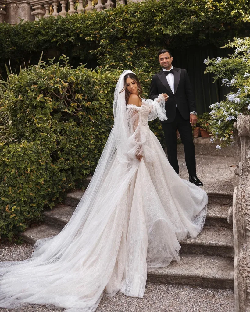 Dress the Bride (with Toilet Paper)