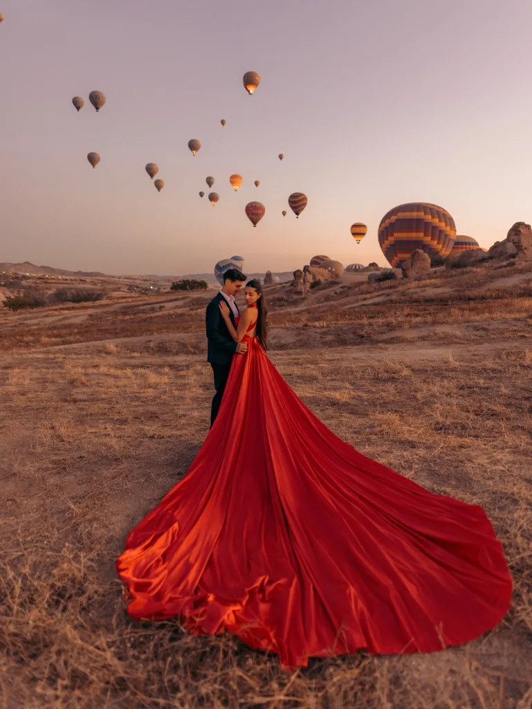 Cappadocia, Turkey: Hot Air Balloon Romance